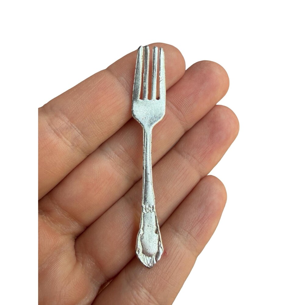 Vintage Jewelry Silver Tone Fork Brooch pin